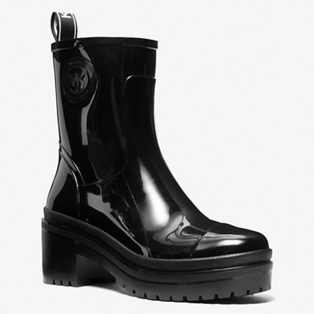 NWOT NWOB Michael‎ Kors Ankle Rain Boots inside zipper Women’s Sz 8M Black Shiny